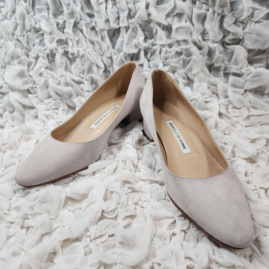 sumirelifeマノロブラニク リストニー スエード チャンキーヒール