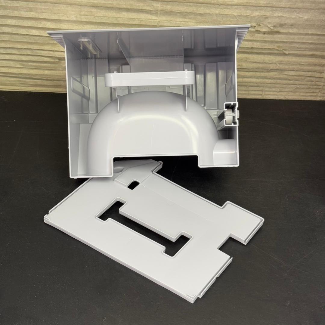 ☆未使用　ヤマゼン　除湿器　YDC-H601　2025年製　衣類乾燥除湿機