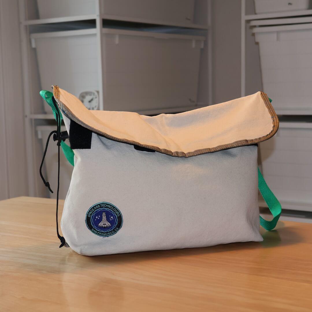 バッグ SPACE AGE TECHNOLOGIES ZINE HOLDER