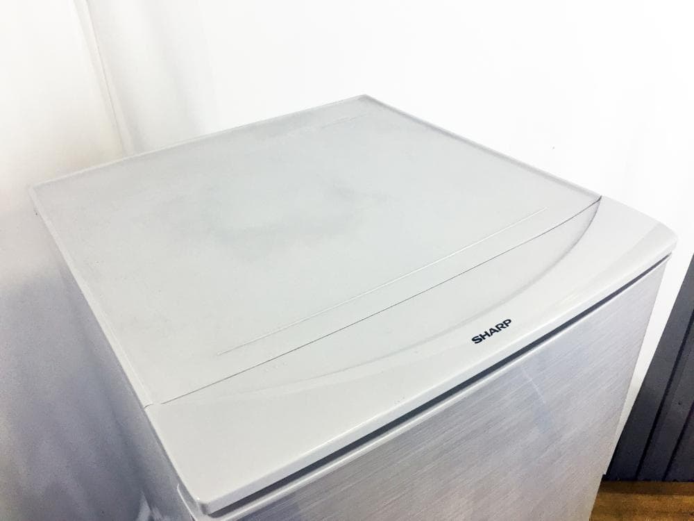 ★美品中古★SHARP 137L 2ドア 冷蔵庫【SJ-14Y-S】M293