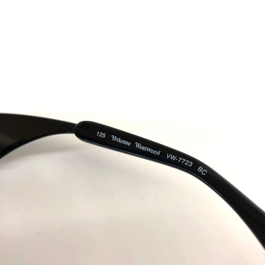 小物 Vivienne Westwood