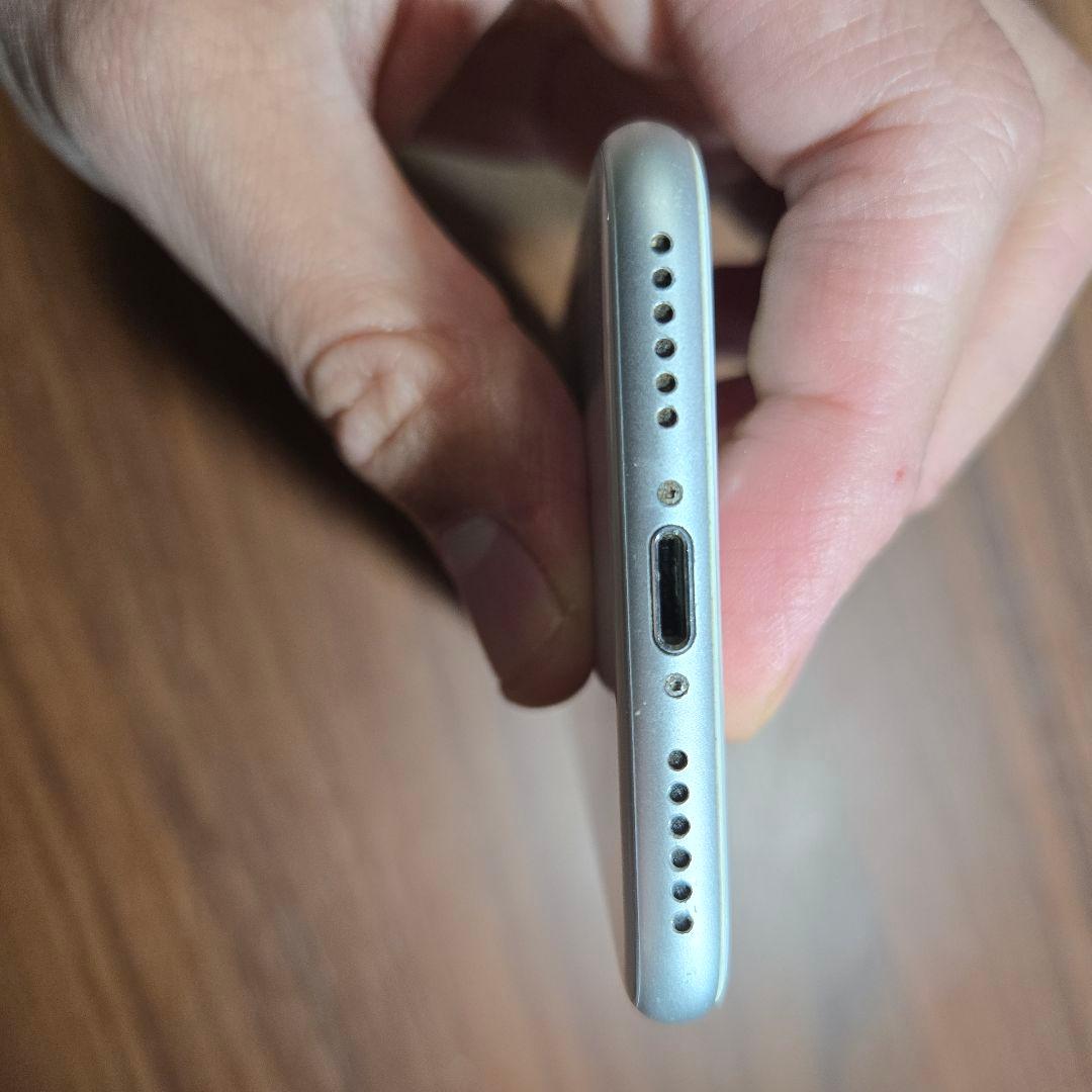 iPhone 8 256GB SIMフリー ネコポス発送 バッテリー100％