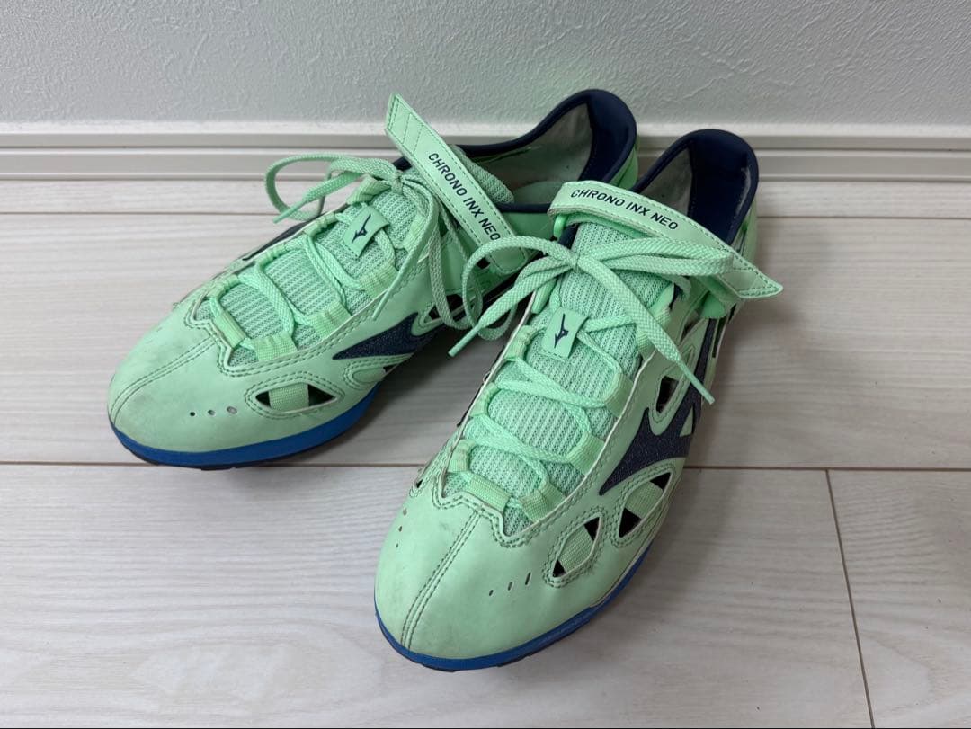 ミズノ クロノインクスネオ 27.0