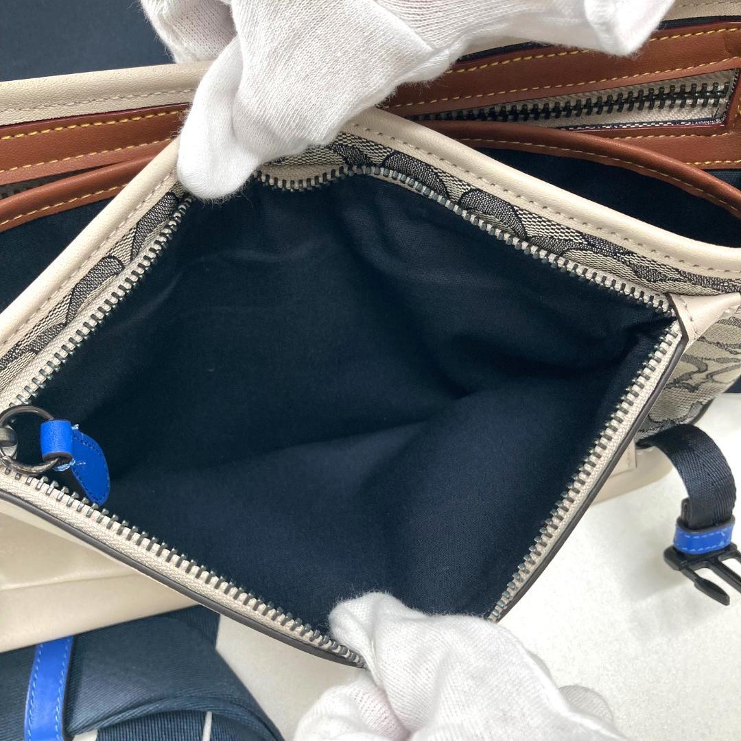 極美品 COACH　リーグ バイク バッグ　メッセンジャー　シグネチャー