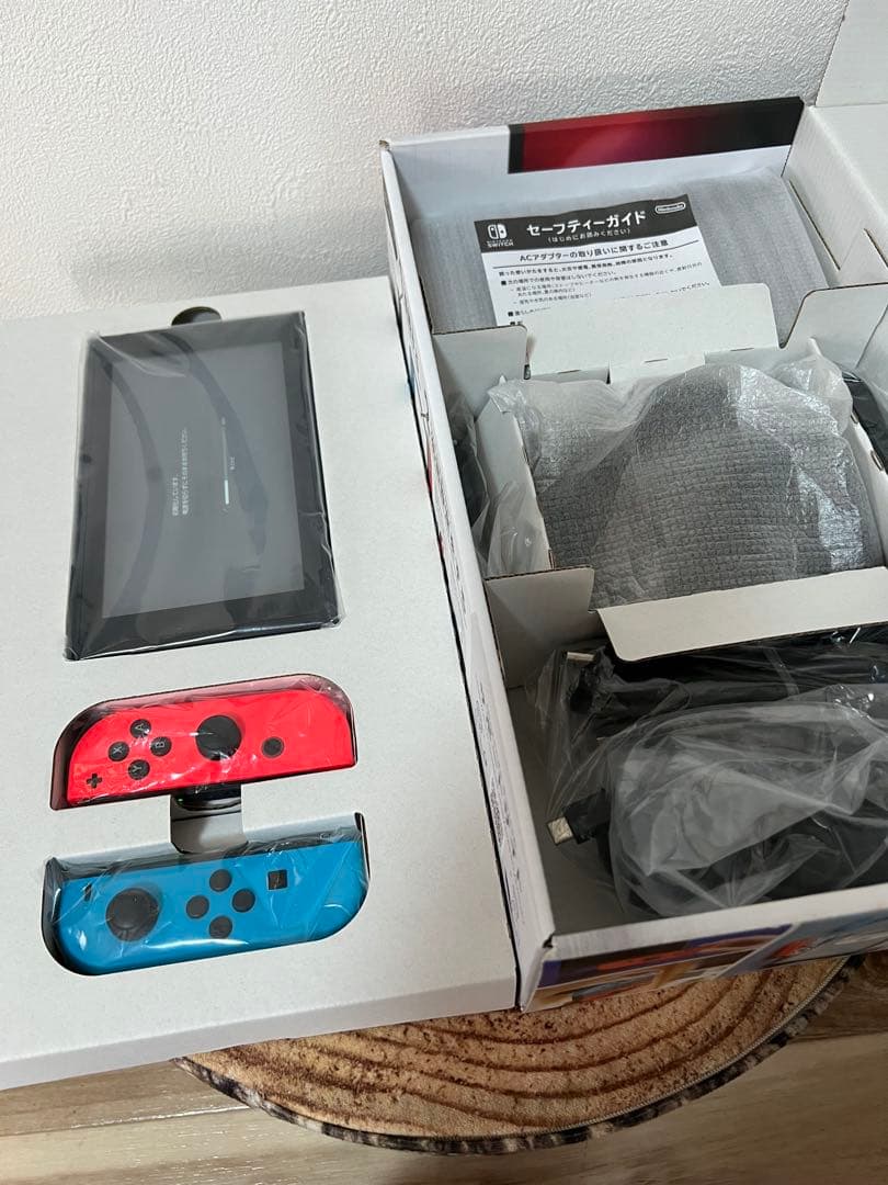 Nintendo Switch ニンテンドースイッチ本体　ネオン④