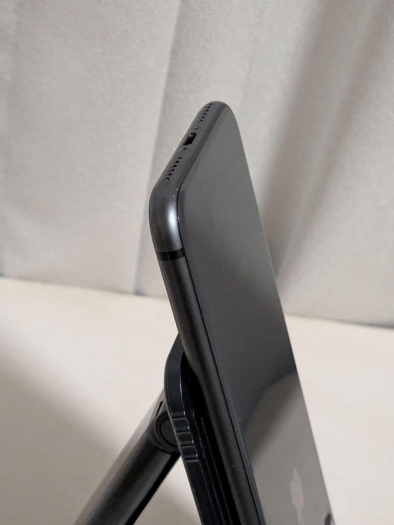 iphone8 64GBスペースグレイ★シムフリー