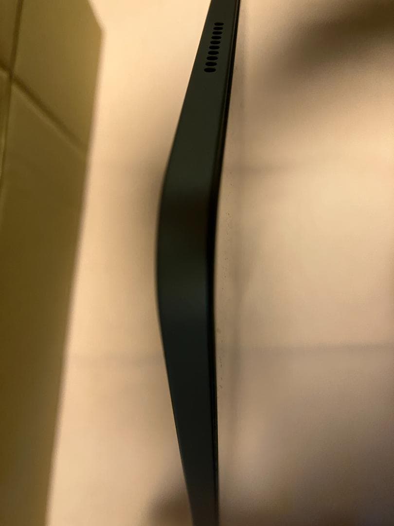 【美品】iPad Pro 第6世代 12.9 128GB シルバー+ケース等