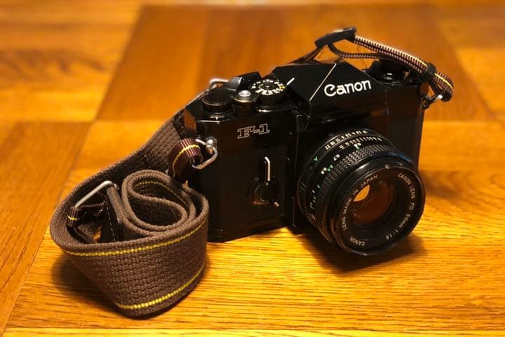キャノン　F−1 フィルムカメラ