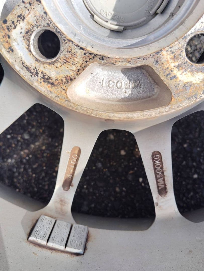 ②VALBREM 14インチ スタッドレス４本セット(２本価格)①②セット品