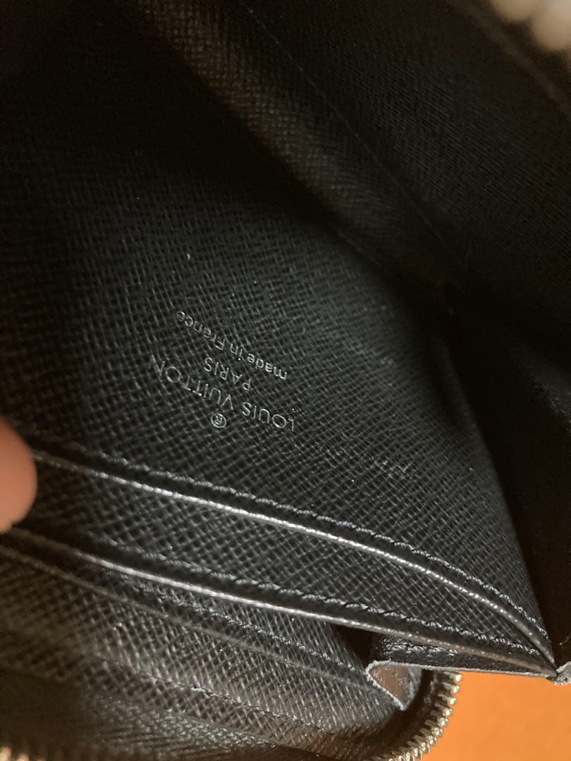 ポ*コ様 【極美品/RFID搭載】ルイヴィトン M60152 エピ ジッピ