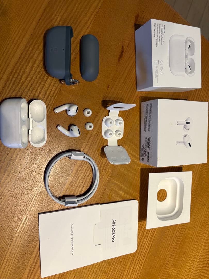 頬頬さん専用　AirPods Pro 第1世代 小傷あり iFace付