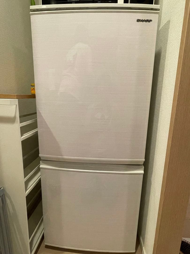 SHARP シャープ 冷蔵庫 137L SJ-D14F-W