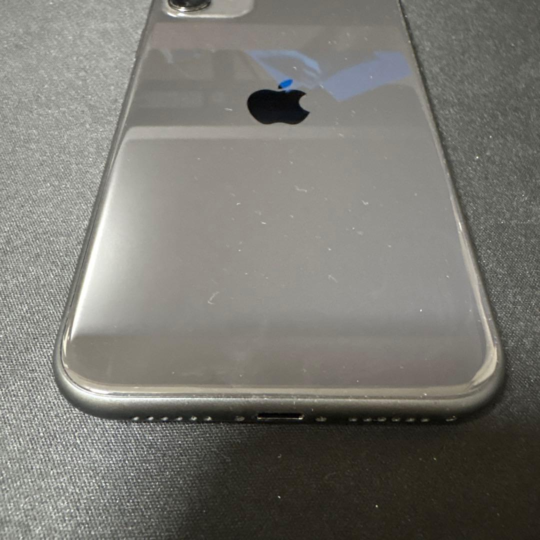 iPhone11 64GB SIMロック有り（ソフトバンク）