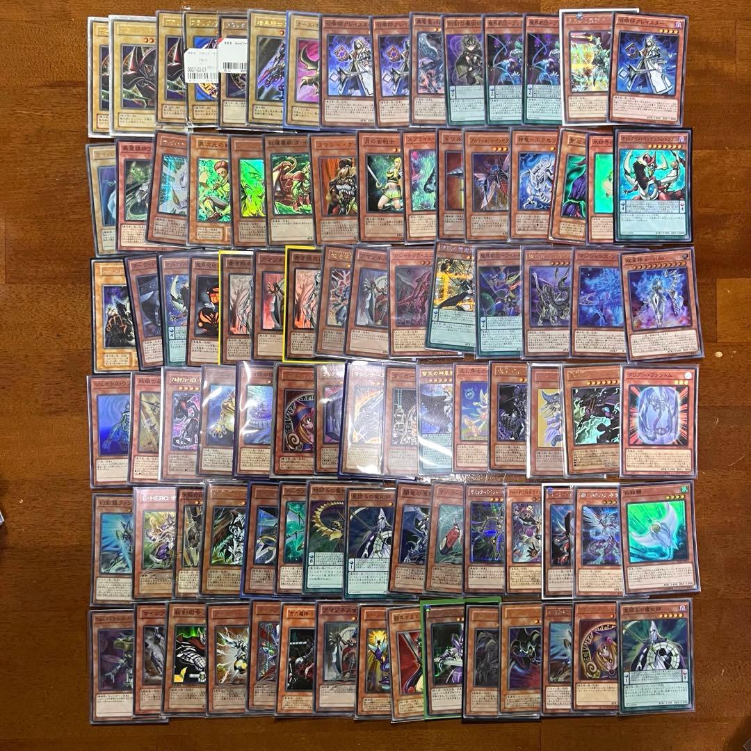 遊戯王カード　傷ありレア ファイル他1170枚