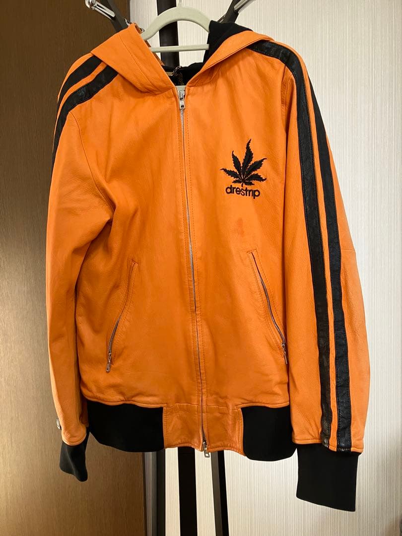 ガングロタマゴ　drestrip フード付きジャケット