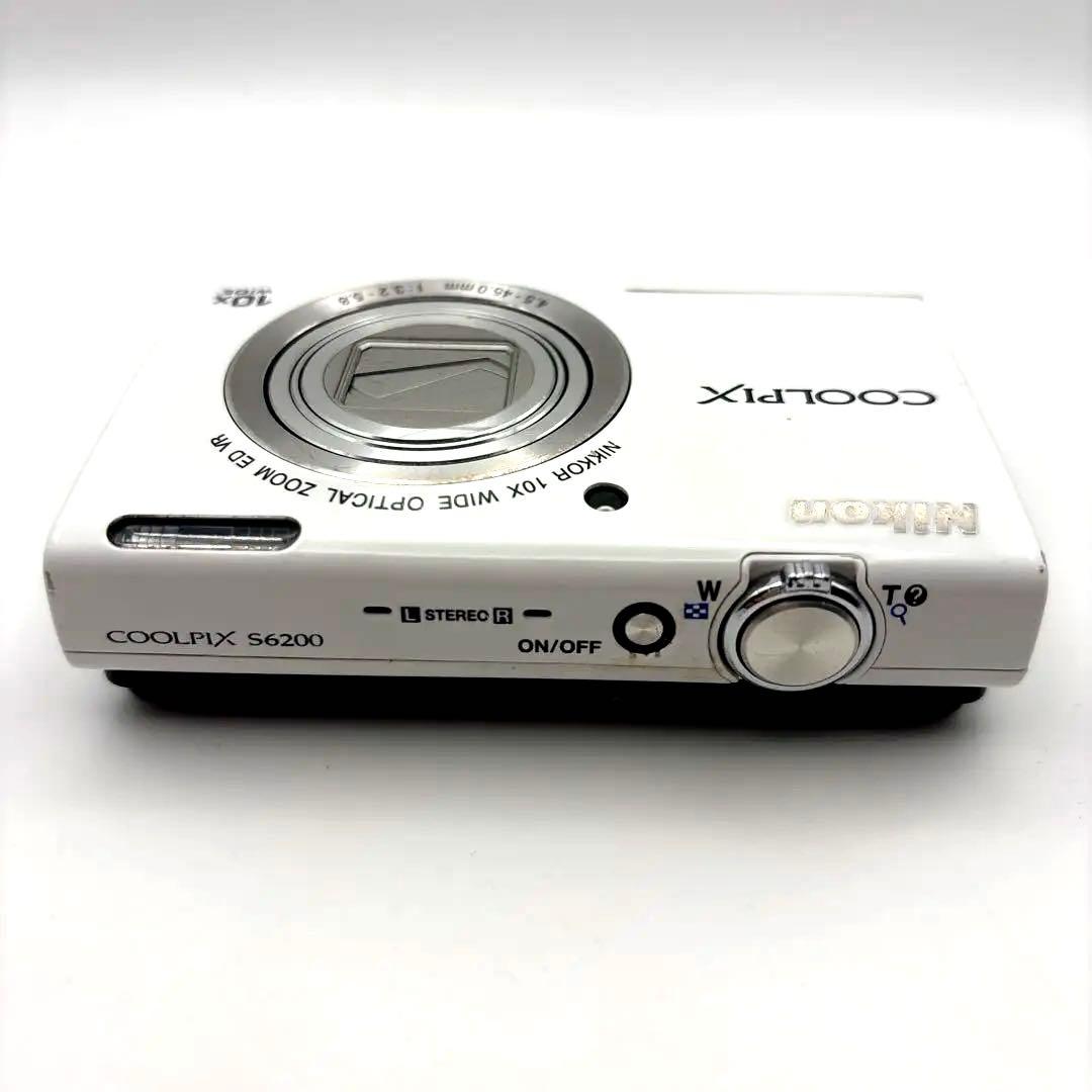 【完動品】Nikon COOLPIX S6200 ホワイト