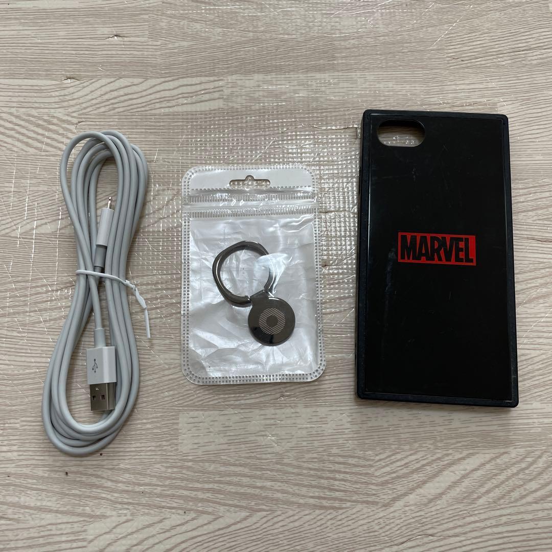 Apple iPhone SE (第2世代) 64GB simフリー　おまけつき