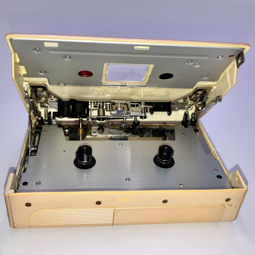 National RQ-WJ1 ステレオカセットプレーヤー　ジャンク