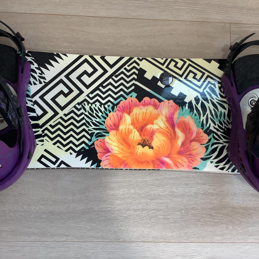 081 GNU143cm FLUX初心者レディーススノーボードセットグラトリにも