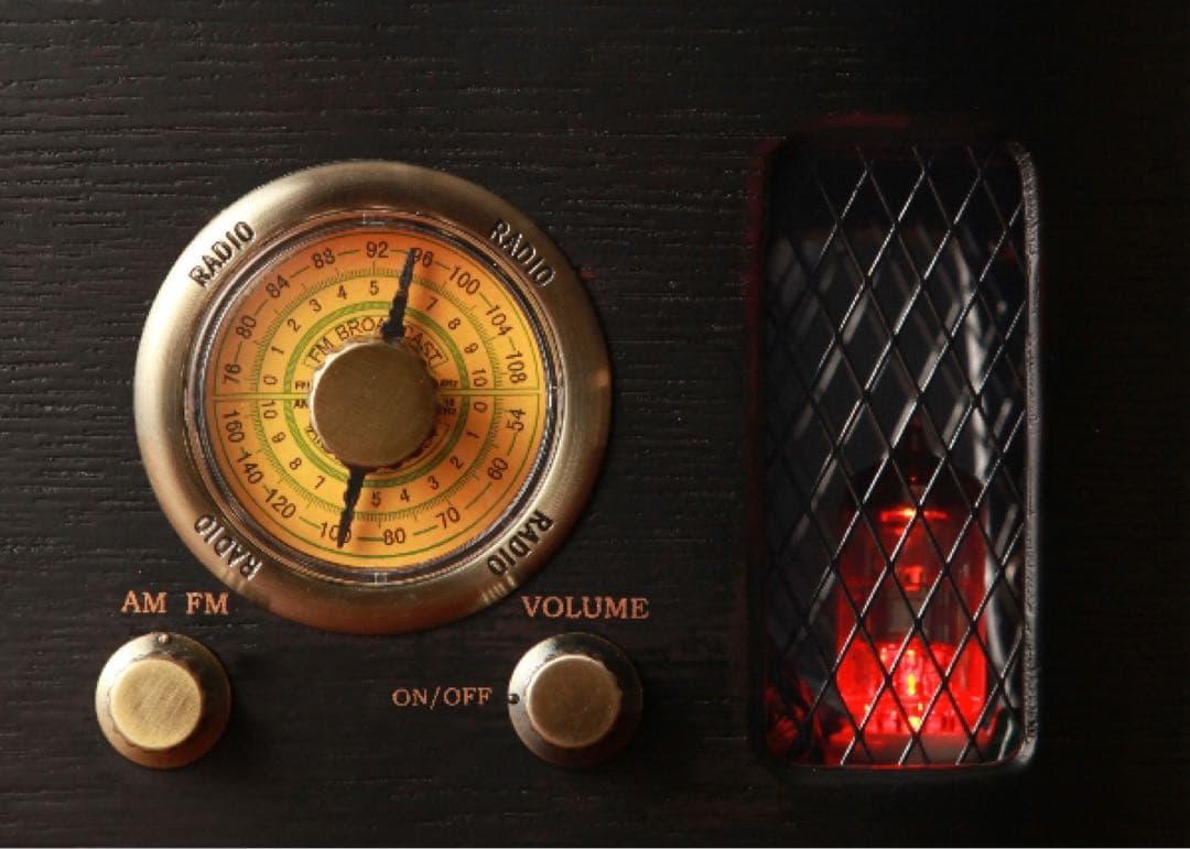 未開封新品♪ レトロ調真空管ラジオ R-028 木目 AM/FM インテリア