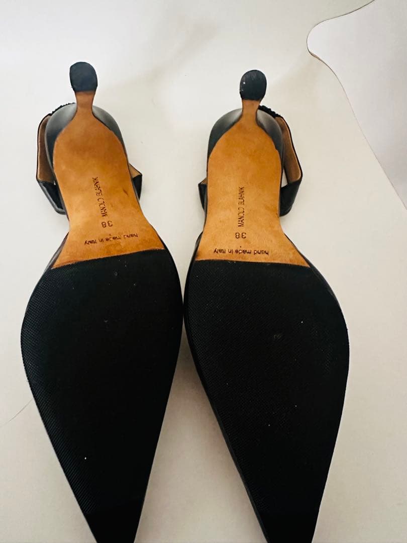 MANOLO BLAHNIK ブラック スリングバックパンプス