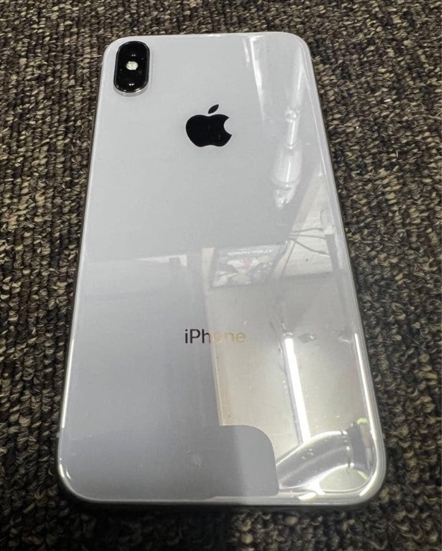 美品Apple iPhoneX ホワイ64GB SIMフリー充電73%