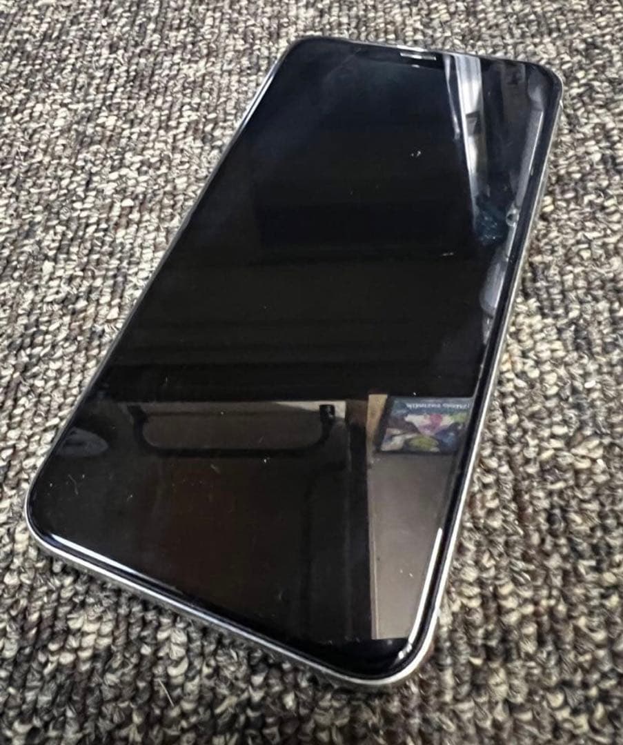 美品Apple iPhoneX ホワイ64GB SIMフリー充電73%