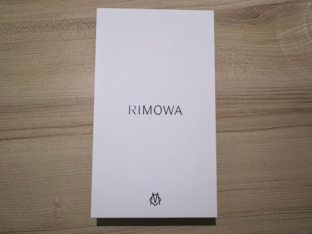 バレリーナピンクRIMOWA iPhone17 Pro Maxケース