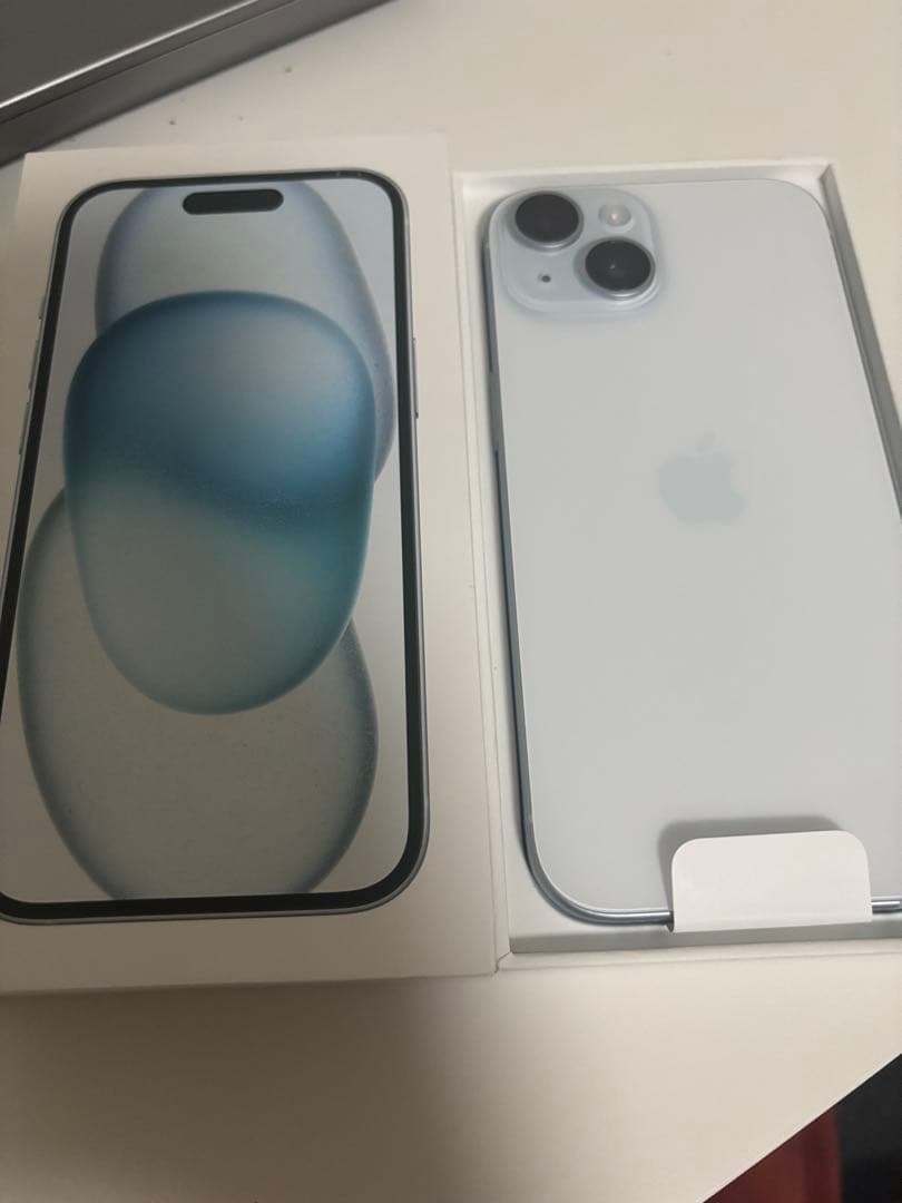 Apple iPhone 15 ブルー 128GB 本体 新品 未使用