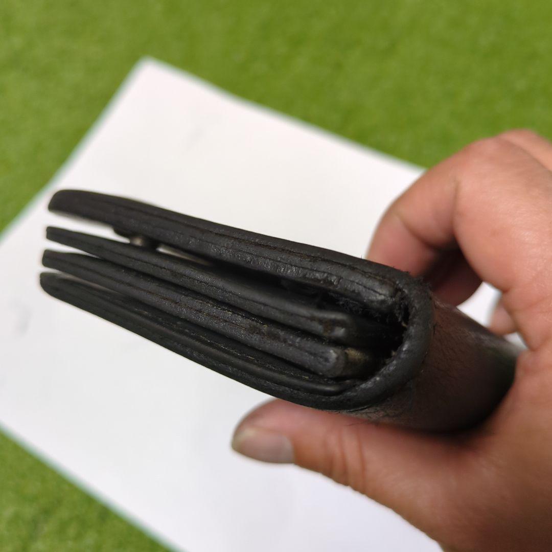 HTC ブラックスタッズ 黒長財布