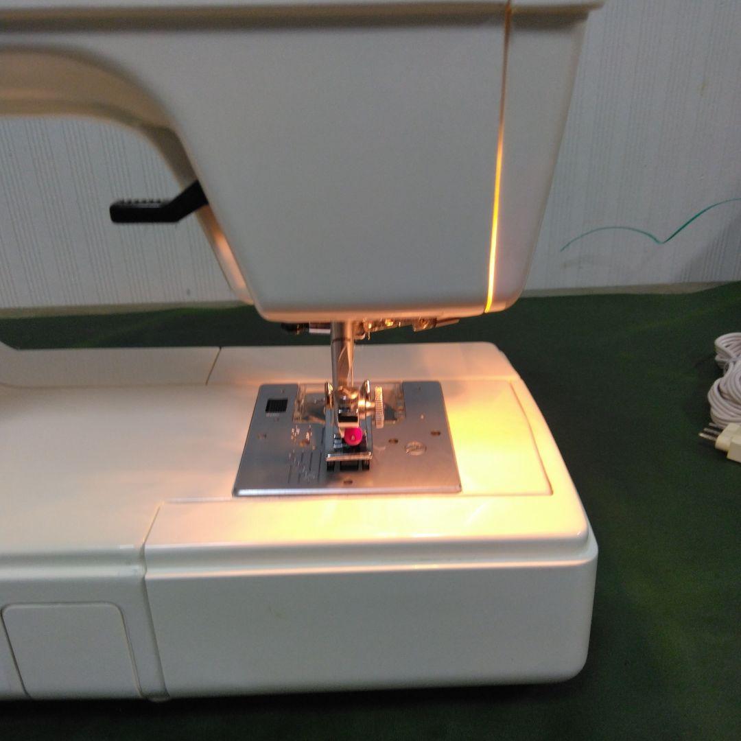 ジャノメミシン美品。