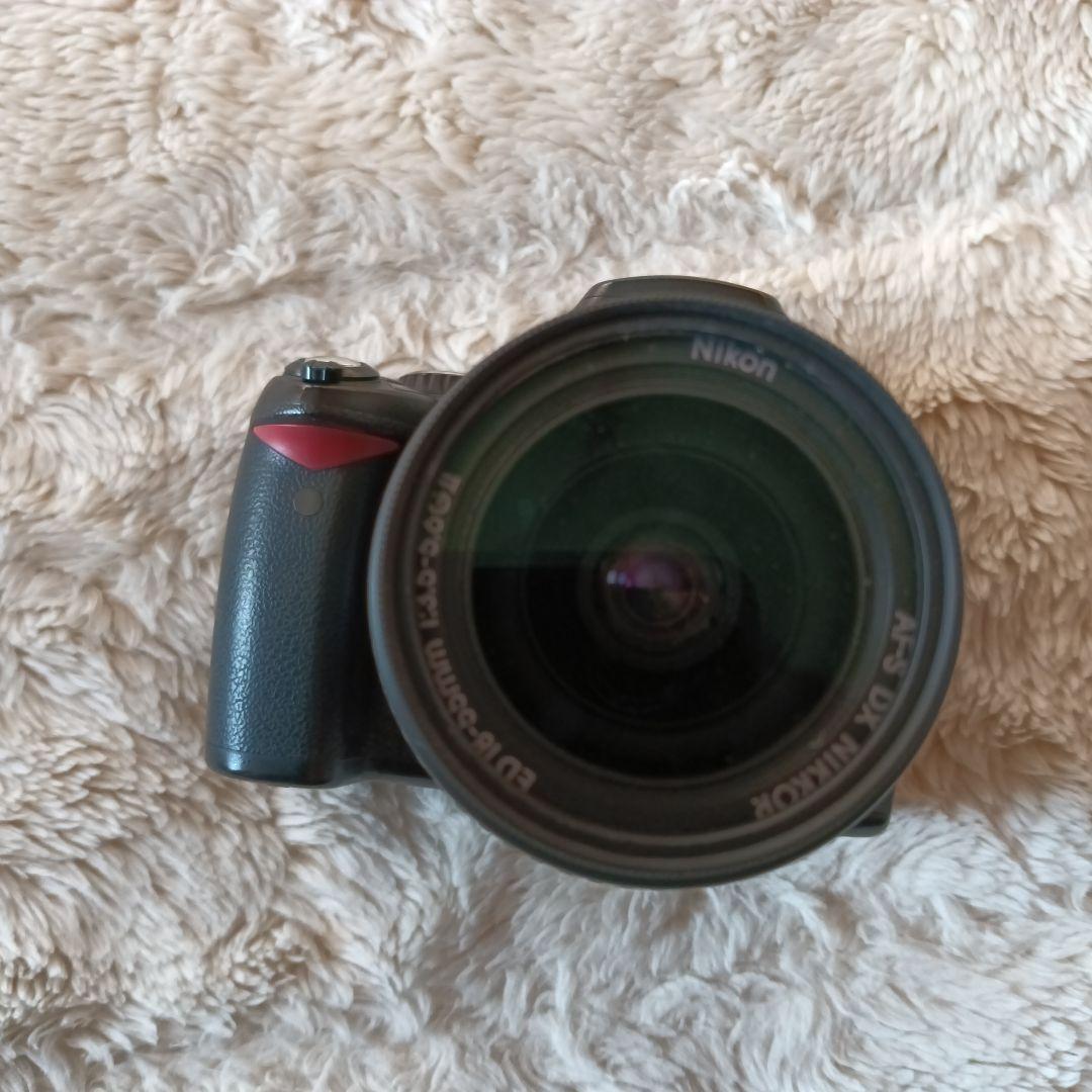 Nikon D40デジタル一眼レフ 18~55ミリ標準ズームセット[極美品]