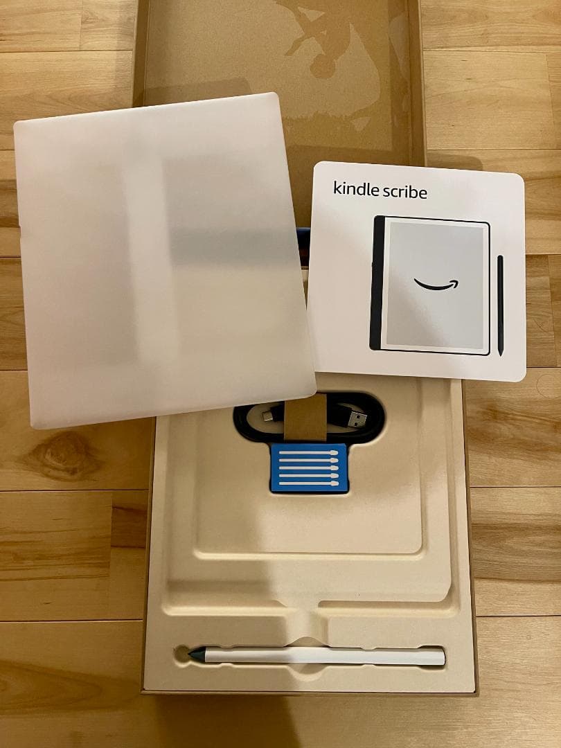 2024年Amazon Kindle Scribe 64GB プレミアムペン付き