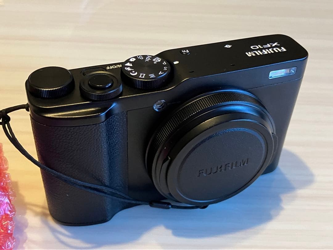 Fujifilm XF10 コンパクトデジタルカメラ