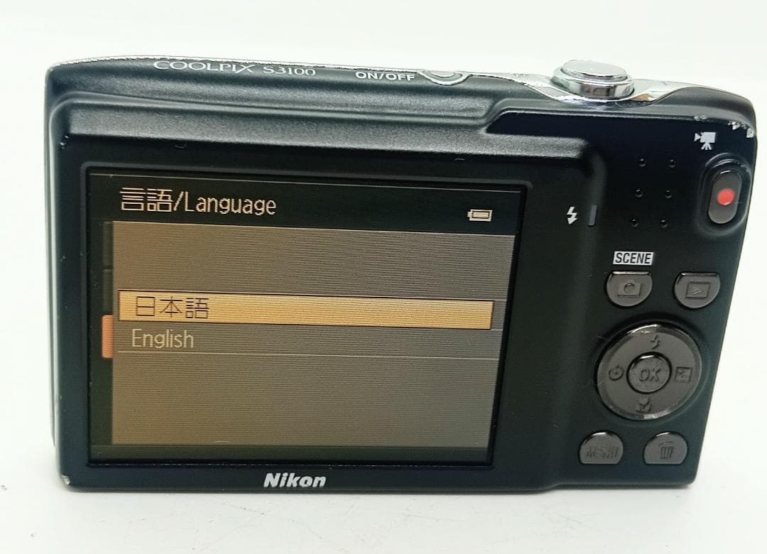 Nikon COOLPIX S3100 シルバー 充電器付き デジタルカメラ