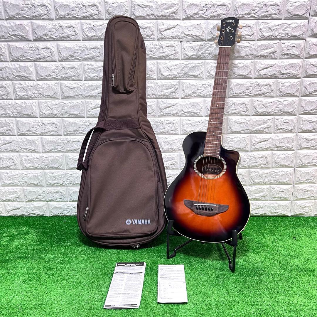 超美品　YAMAHA アコースティック　エレクトリック　ギターAPX-T2