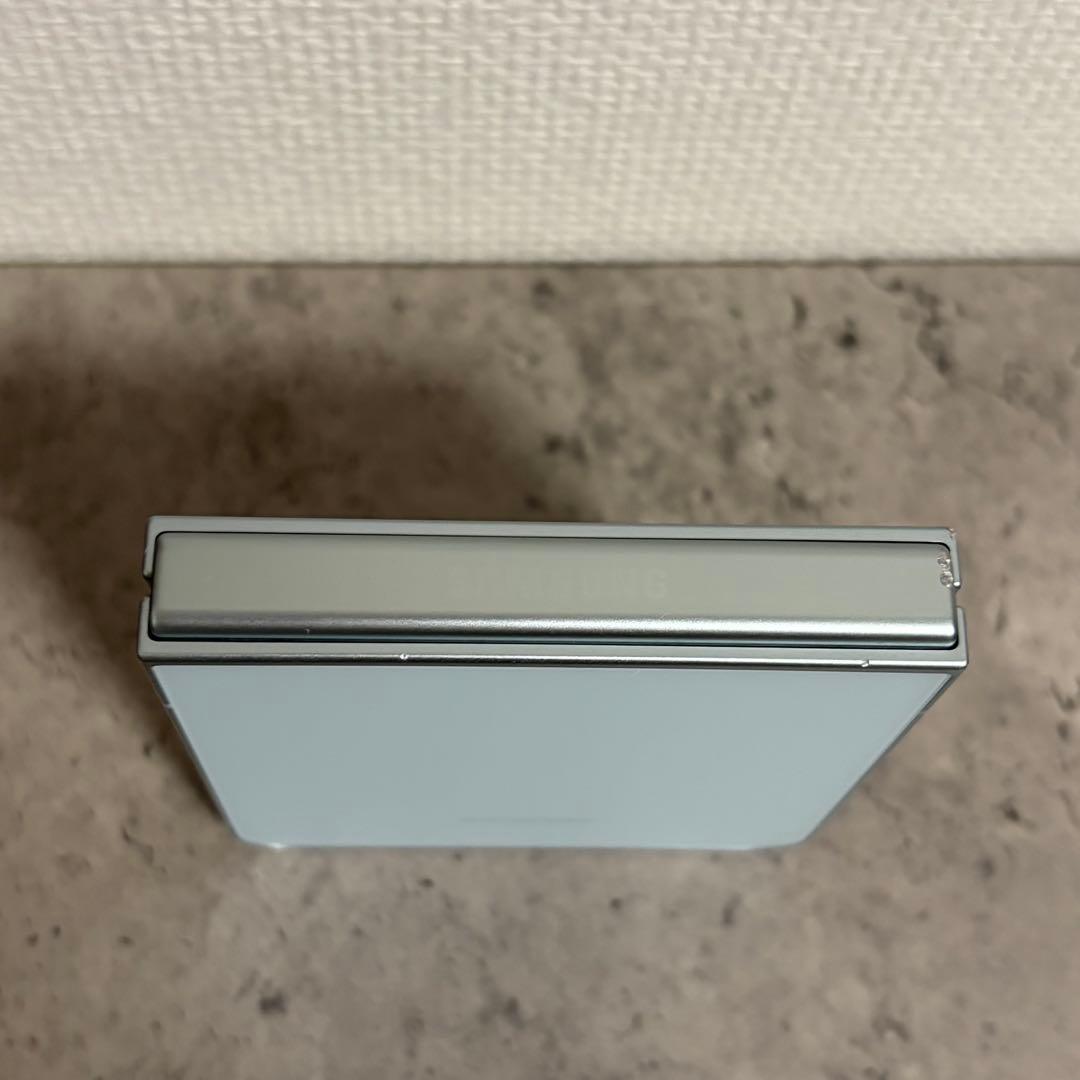 Samsung Galaxy Z Flip7 256GB ミント