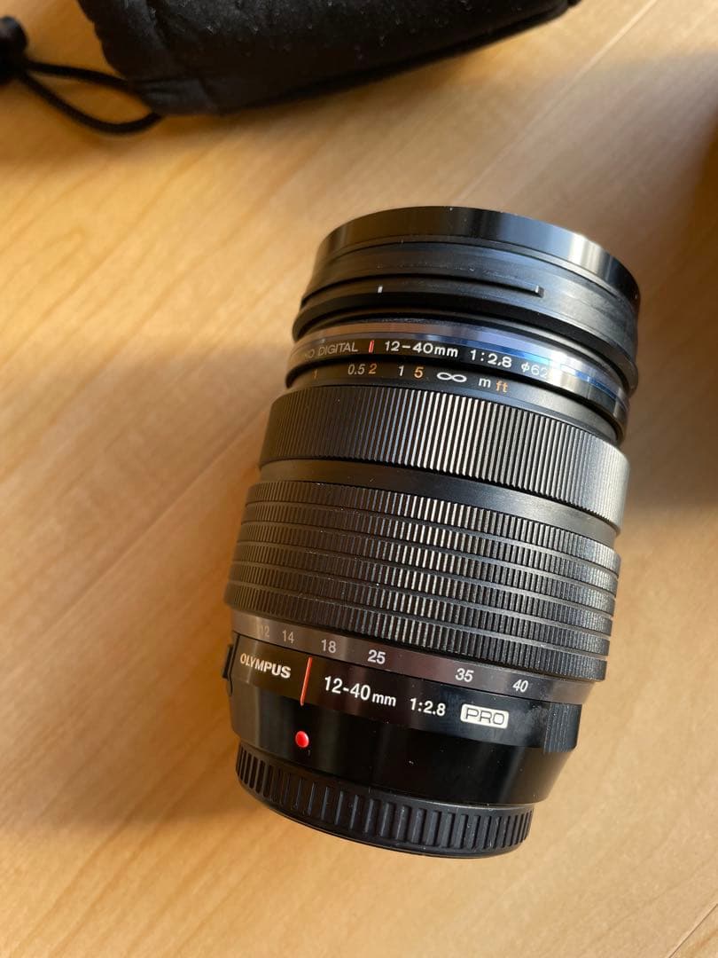OLYMPUS 12-40mm f/2.8 proレンズ
