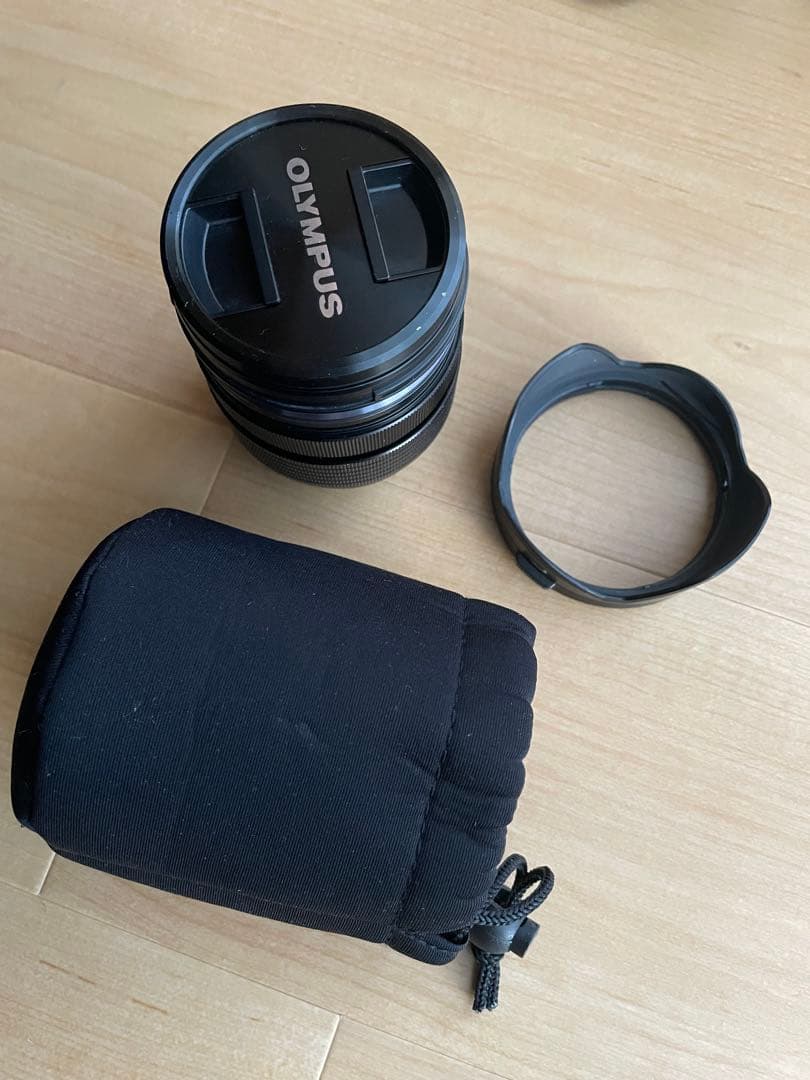 OLYMPUS 12-40mm f/2.8 proレンズ