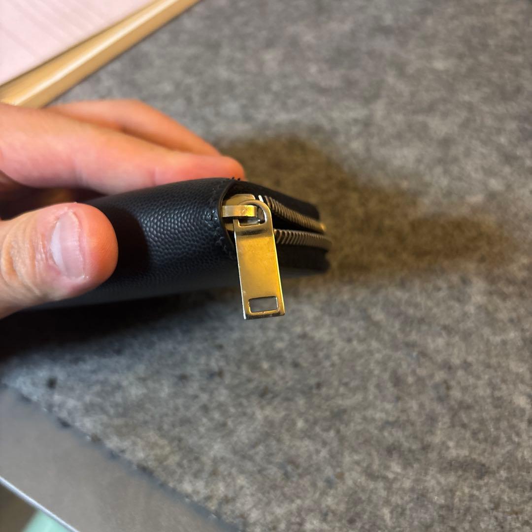 SAINT LAURENT サンローラン ブラック ケース