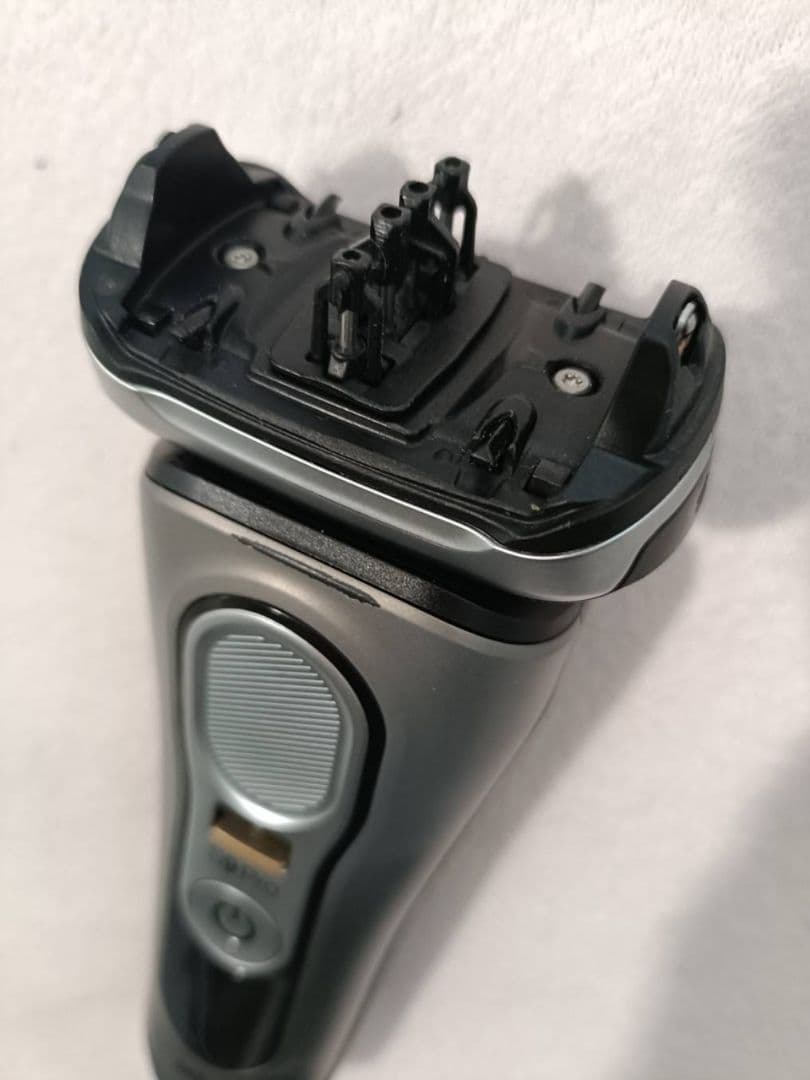 ブラウン最高峰Series9 S9Pro 9455cc刃無し本体 新品未使用❣️