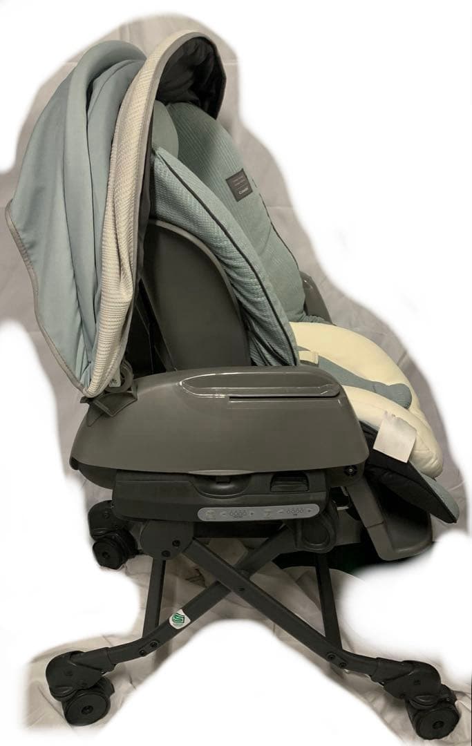 11r41 Combi コンビ ホワイトレーベル ネムリラ AUTO SWING