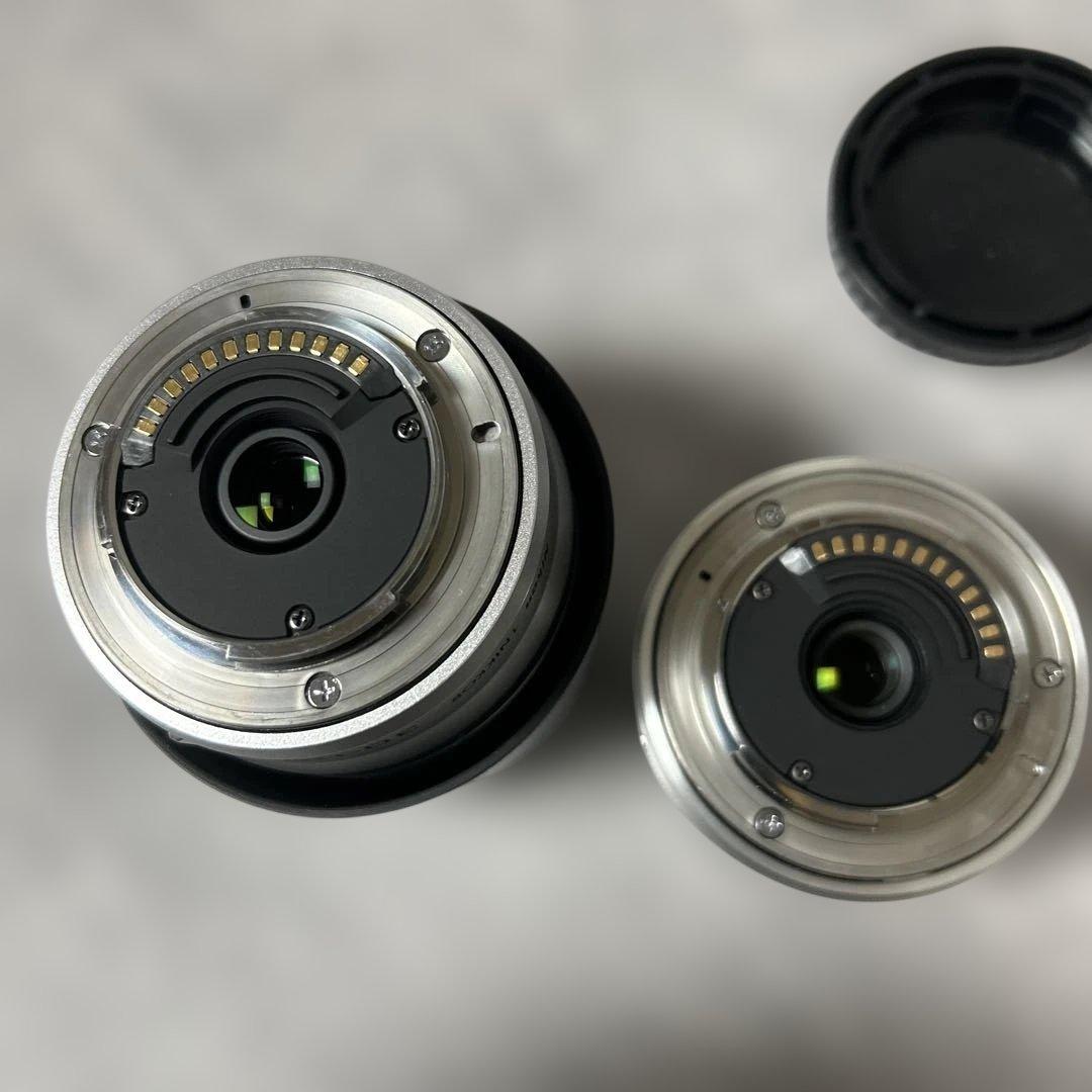 「美品」Nikon 1 J4 ミラーレスカメラ ダブルズームキット