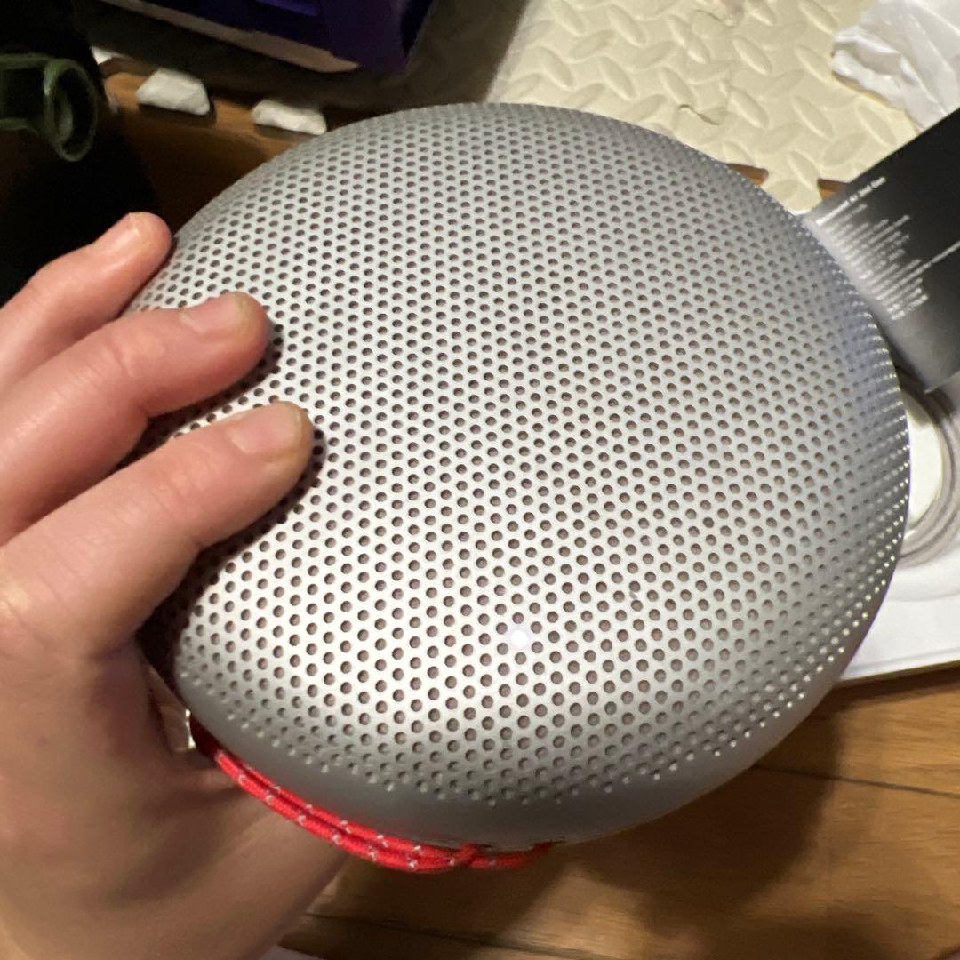 スピーカー・ウーファー Bang&Olufsen Beosound A1 2nd generation