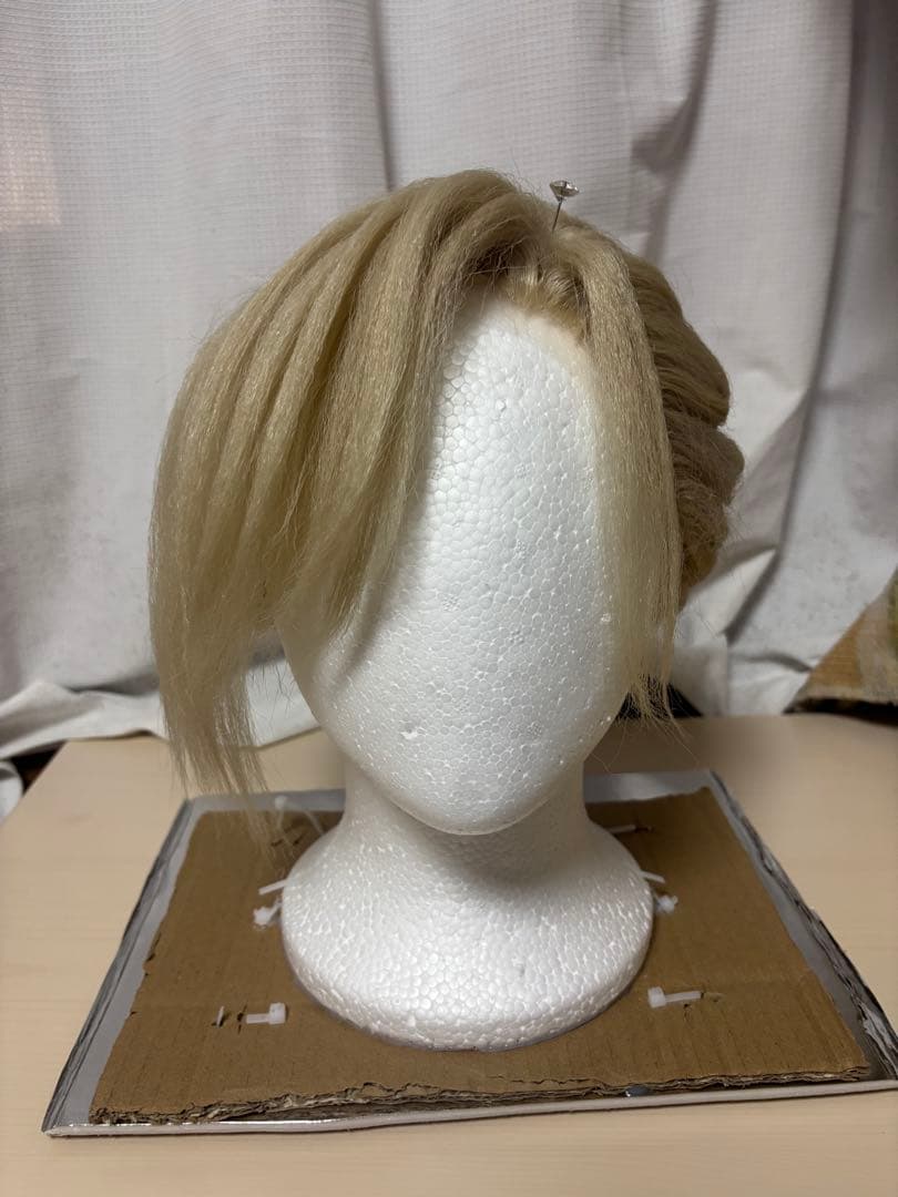 ヴィル・シェーンハイト 寮服 / コスプレウィッグ