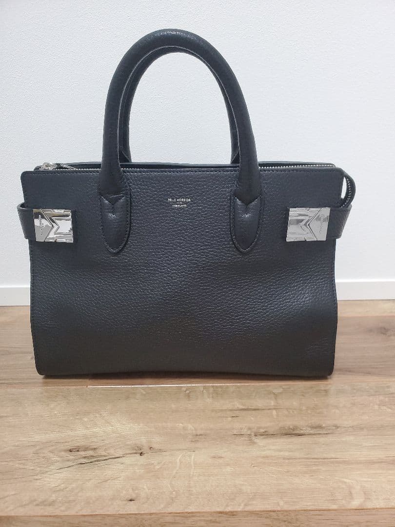 ペッレモルビダ　ミニボストン　黒