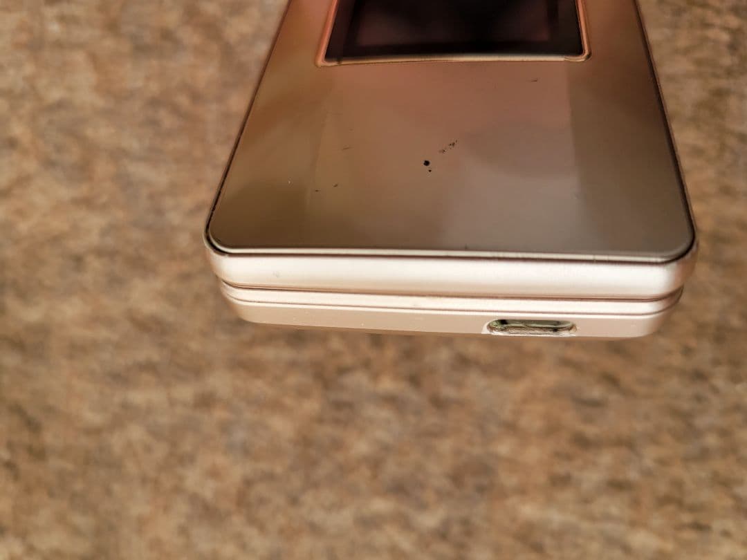 【完動】SHARP かんたん携帯 A207SH 4G対応 クレードル付き