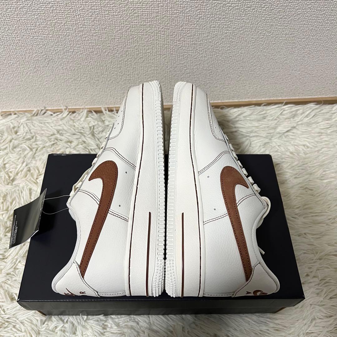 新品　未使用Nike Air Force 1 '07 LV8 26.0