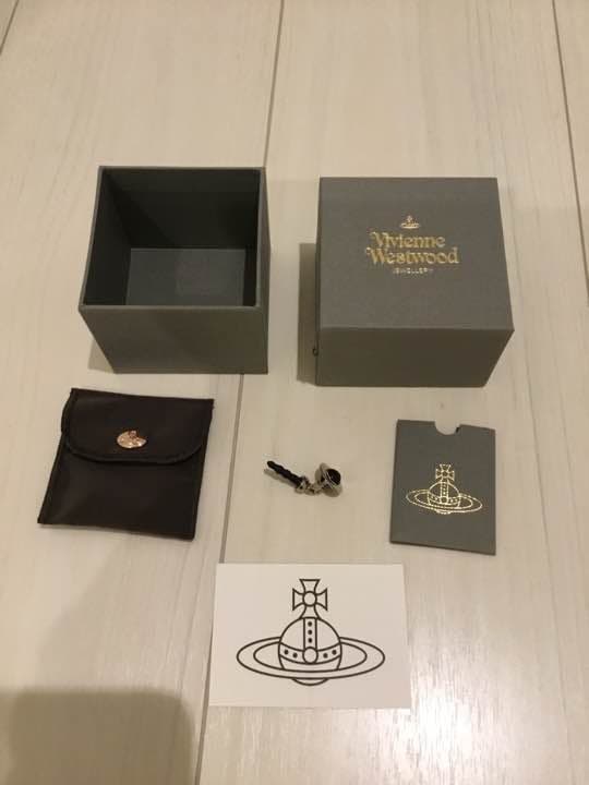 ヴィヴィアン ウエスト ウッド イヤホンジャック