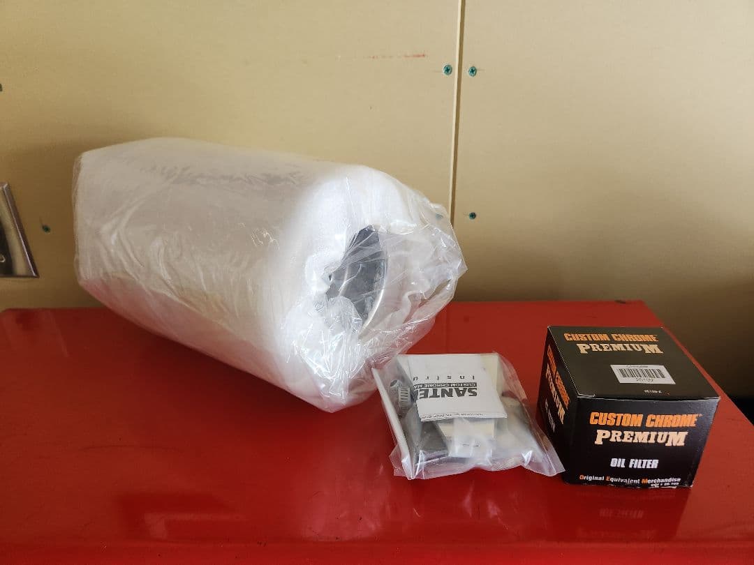 ハーレーカスタムオイルタンクCUSTOM CHROME オイルフィルター